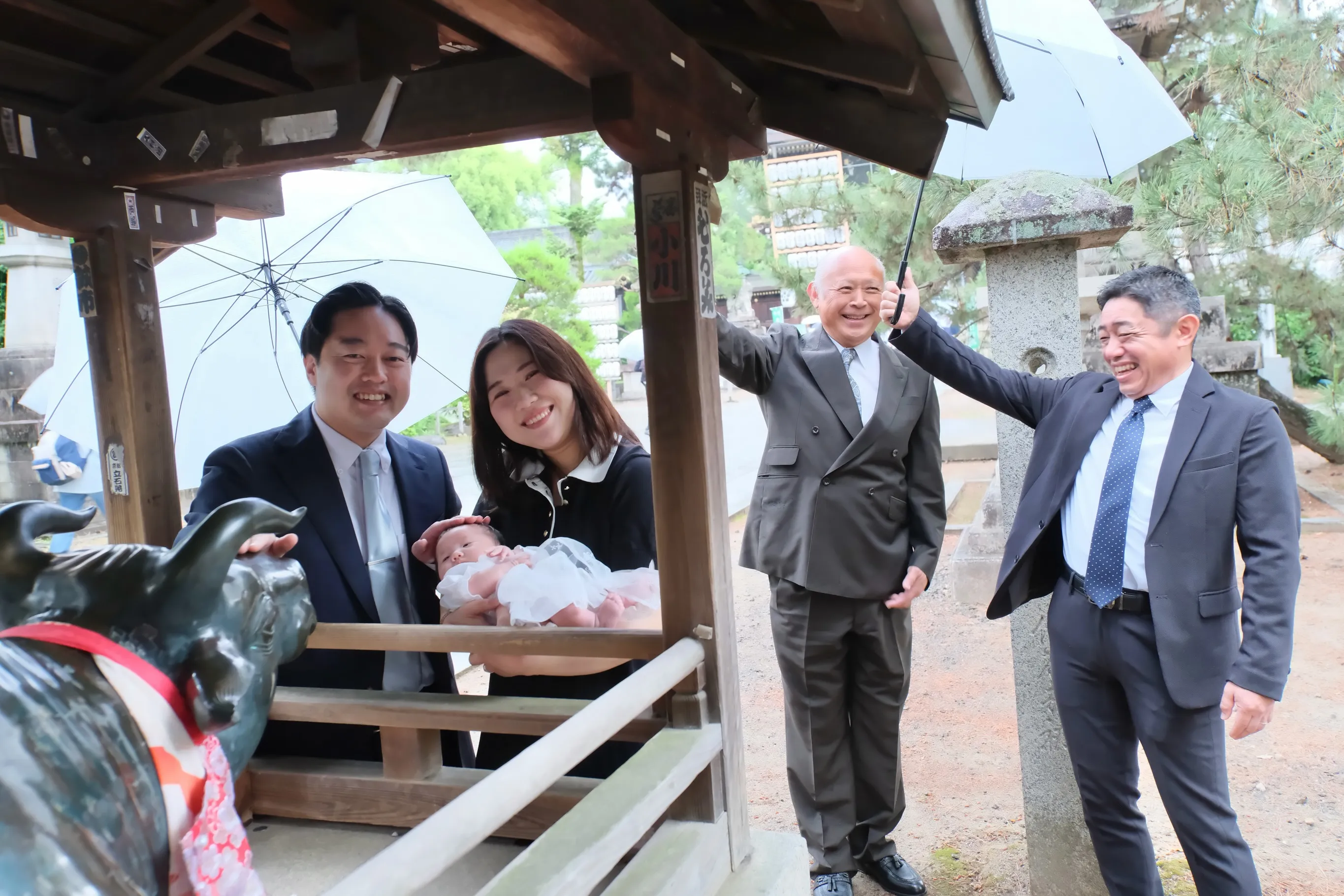 北野天満宮の雨のお宮参りは家族の絆