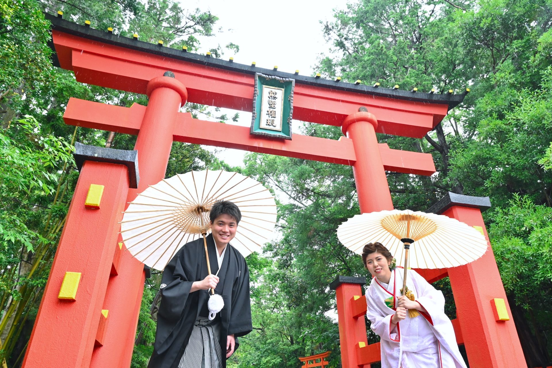 【熊野速玉大社の結婚式】恵の雨の中で清らかな気持ちの神前式でした！