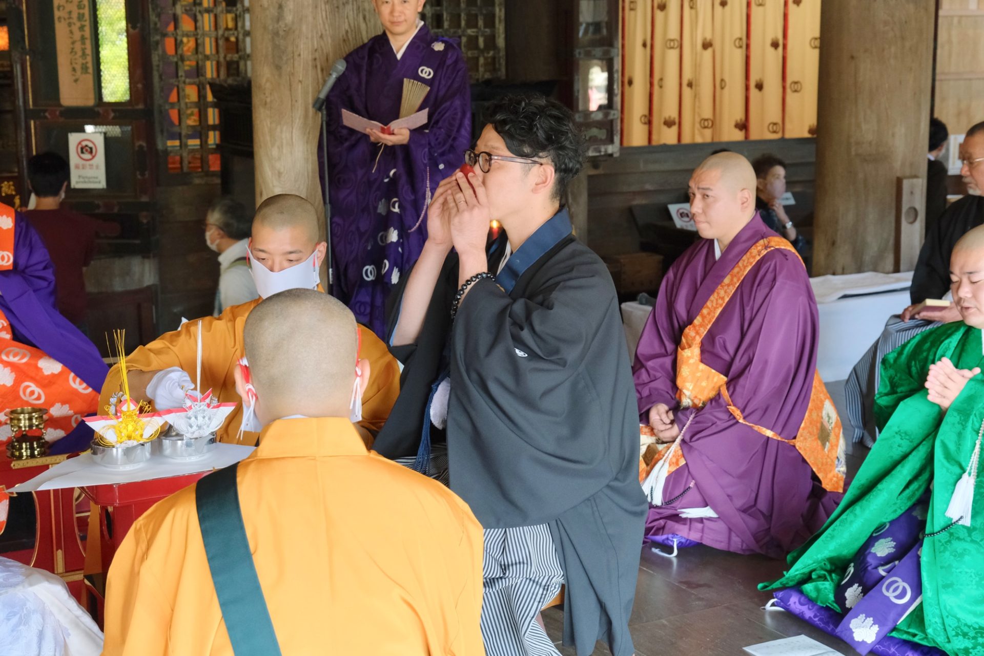 長谷寺の仏前結婚式の花嫁さん