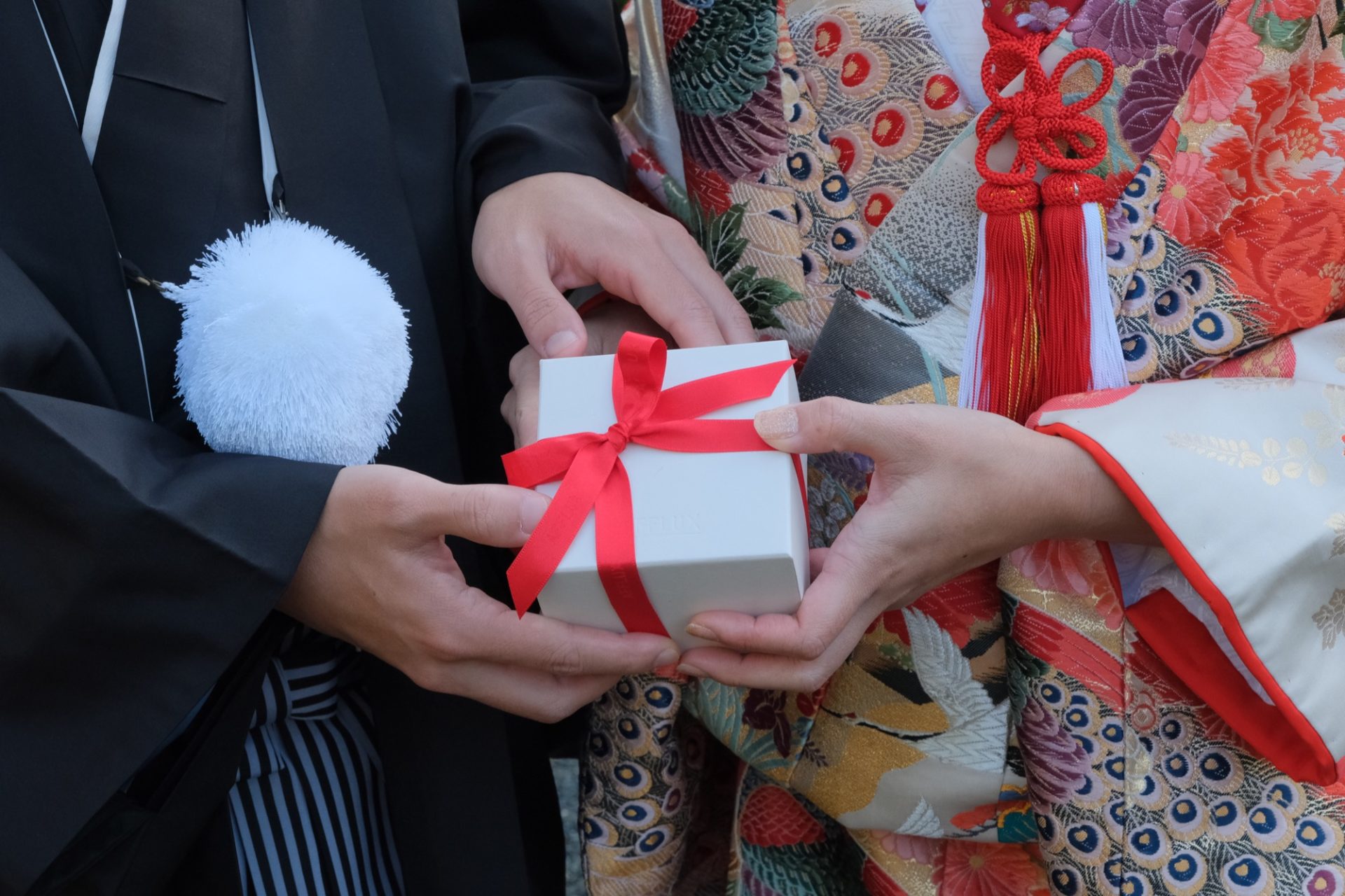 大神神社で結婚式の花嫁さん