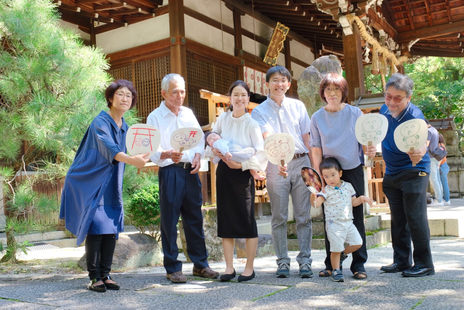 岡崎神社のお宮参りは久しぶりのご家族との再会です！