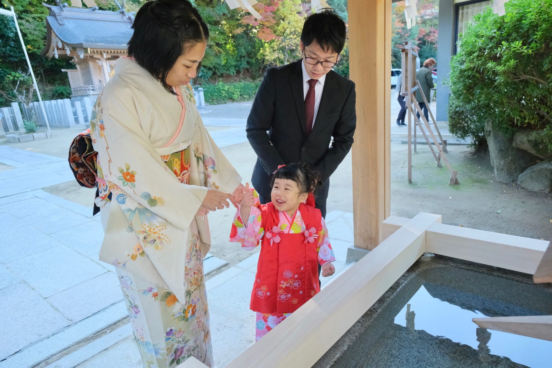 四條畷神社で七五三の着物