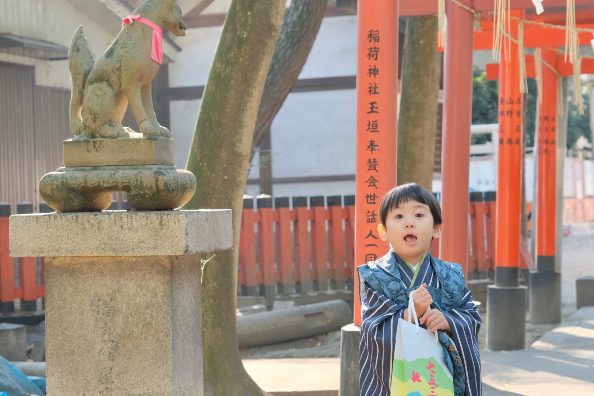 茨木神社でお宮参りと七五三の写真