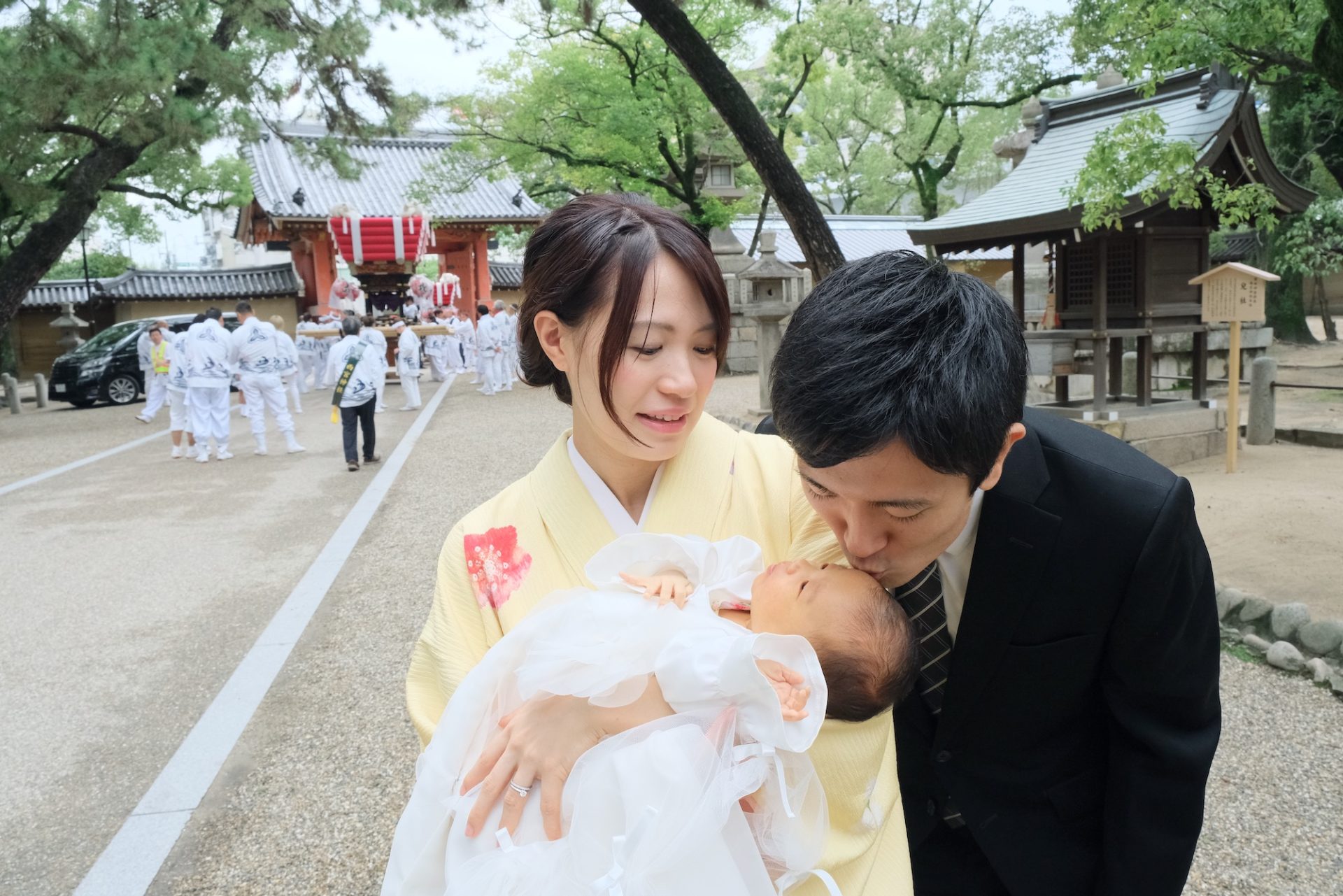 西宮神社でお宮参りの写真