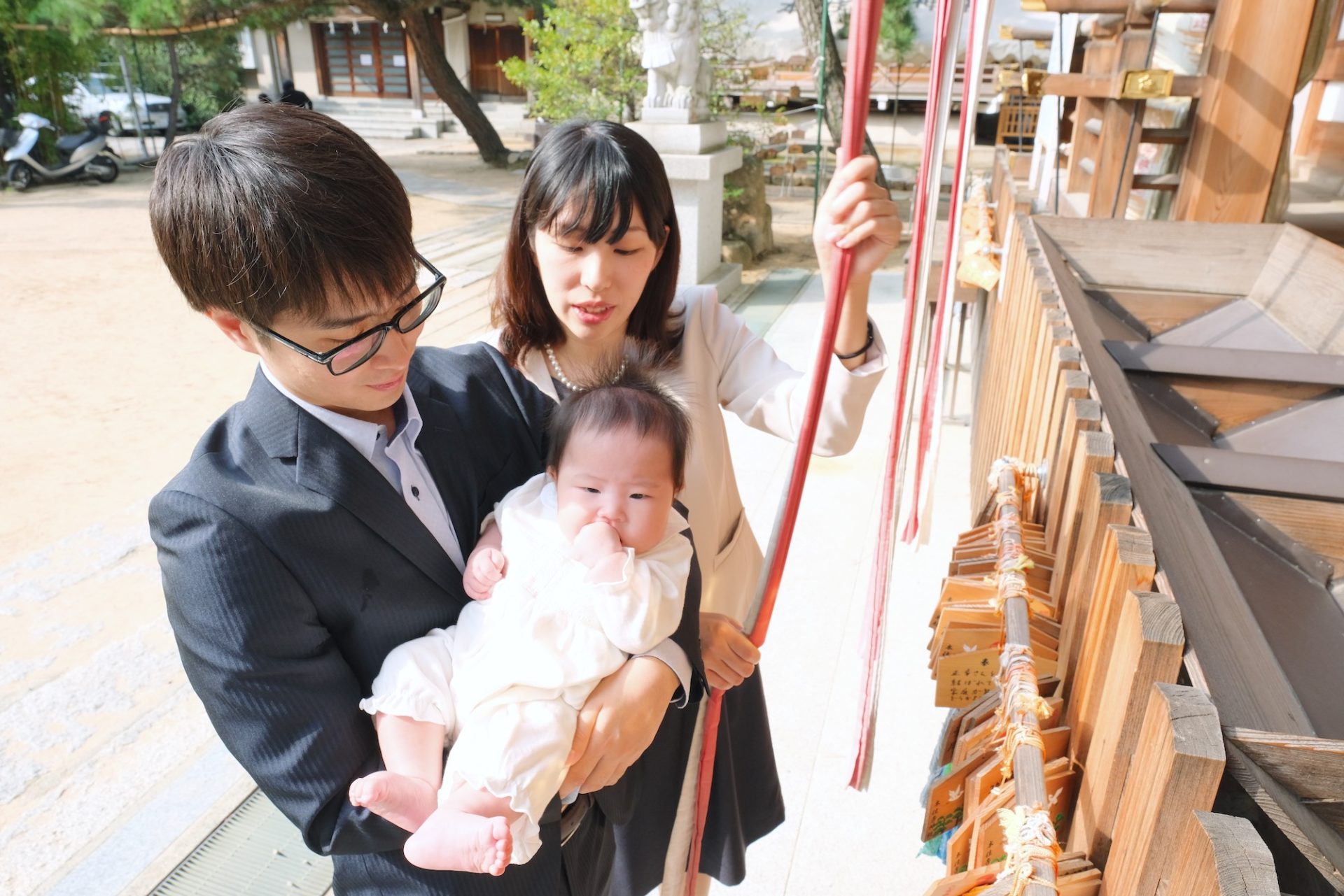 本住吉神社でお宮参りと木曽路でのお食い初めの写真