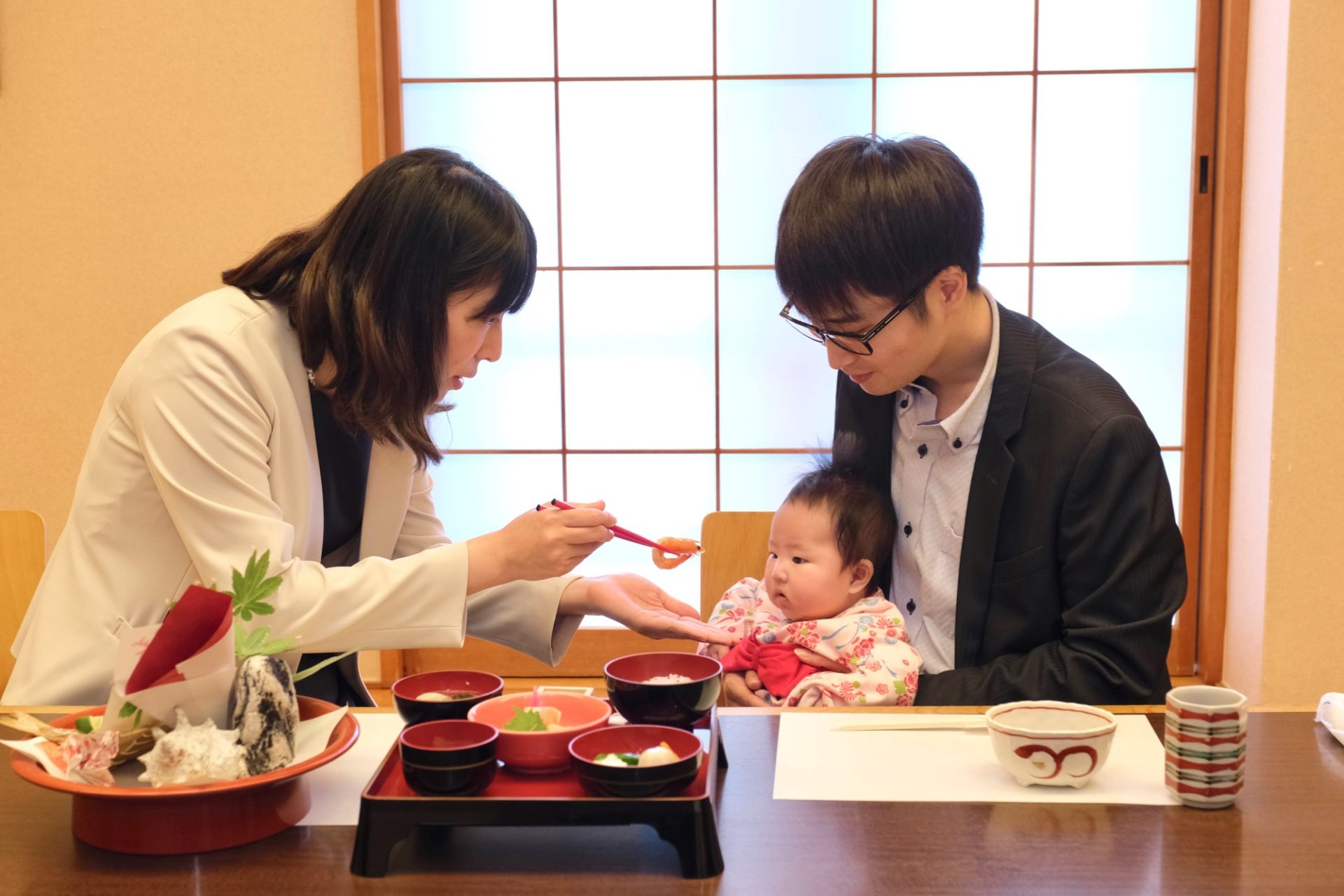 本住吉神社でお宮参りと木曽路でのお食い初めの写真