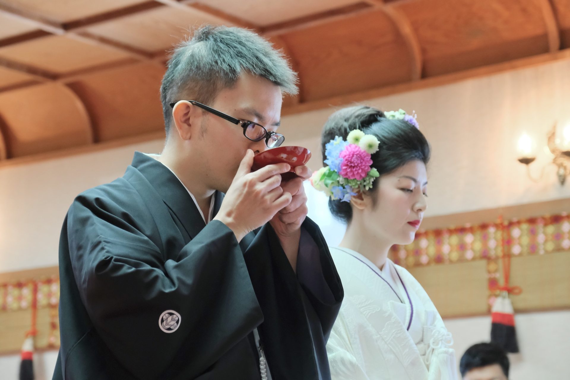 茨木神社で白無垢の結婚式の写真