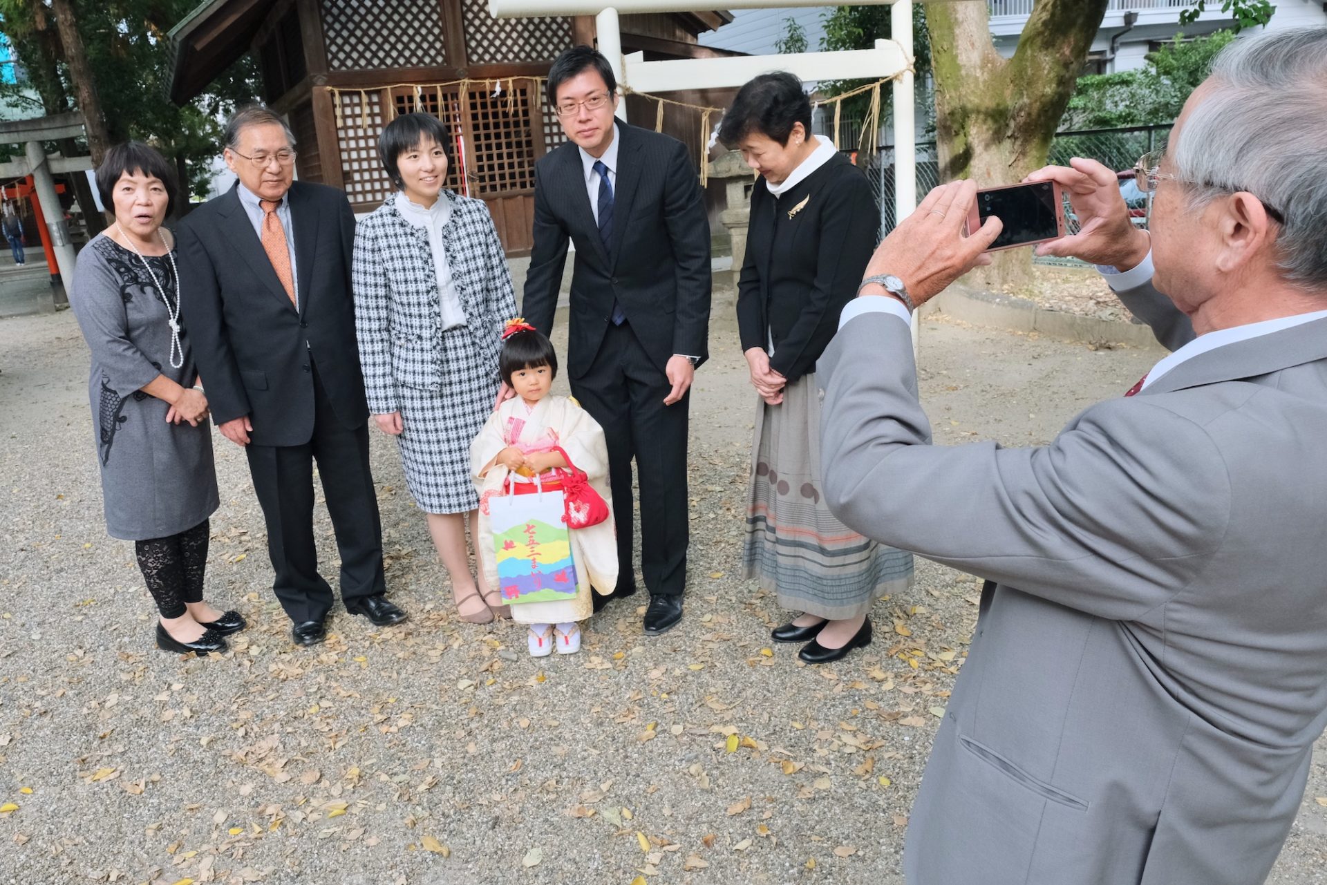 茨木神社の七五三の出張写真