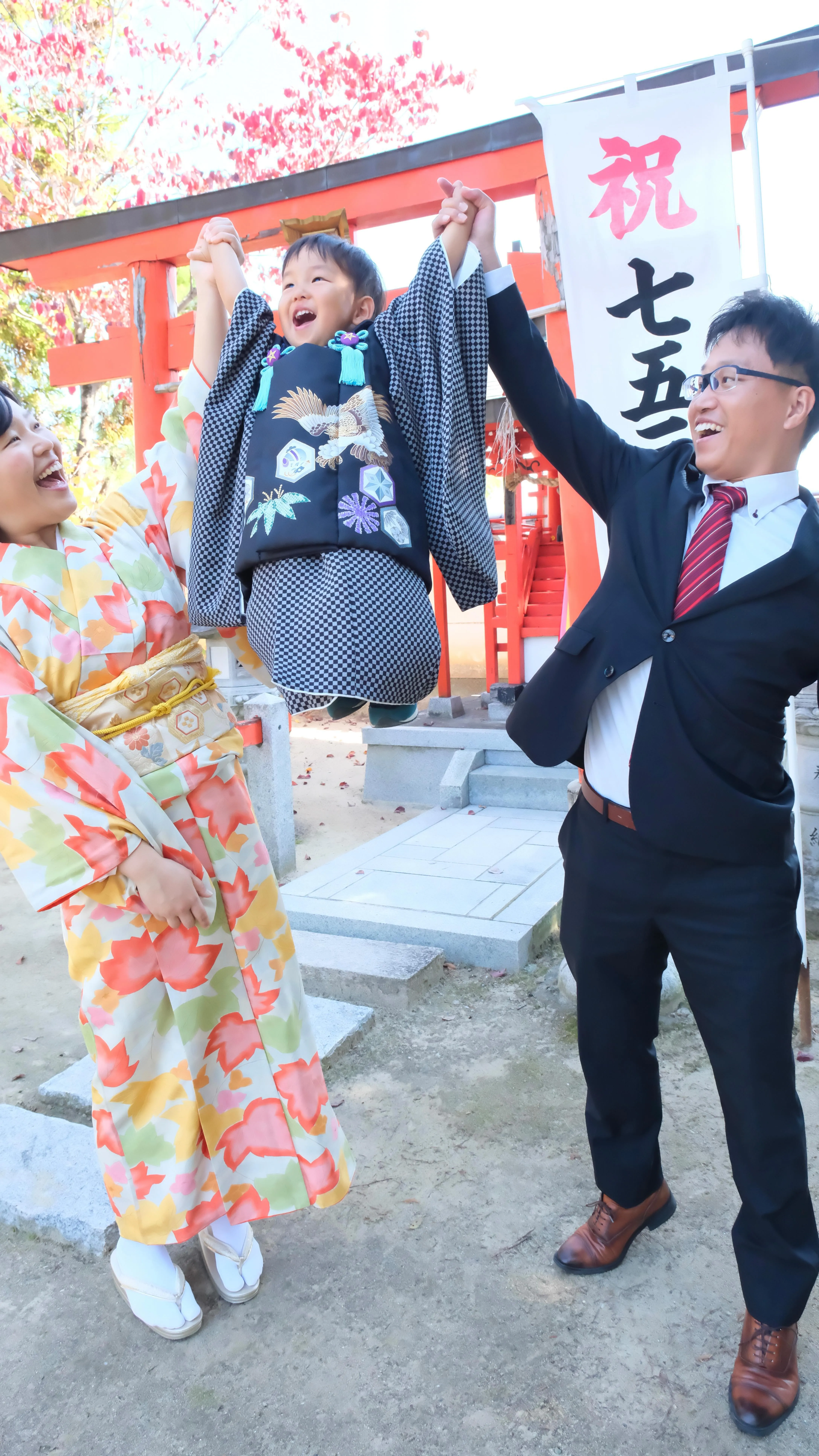 小泉神社で七五三の記念写真