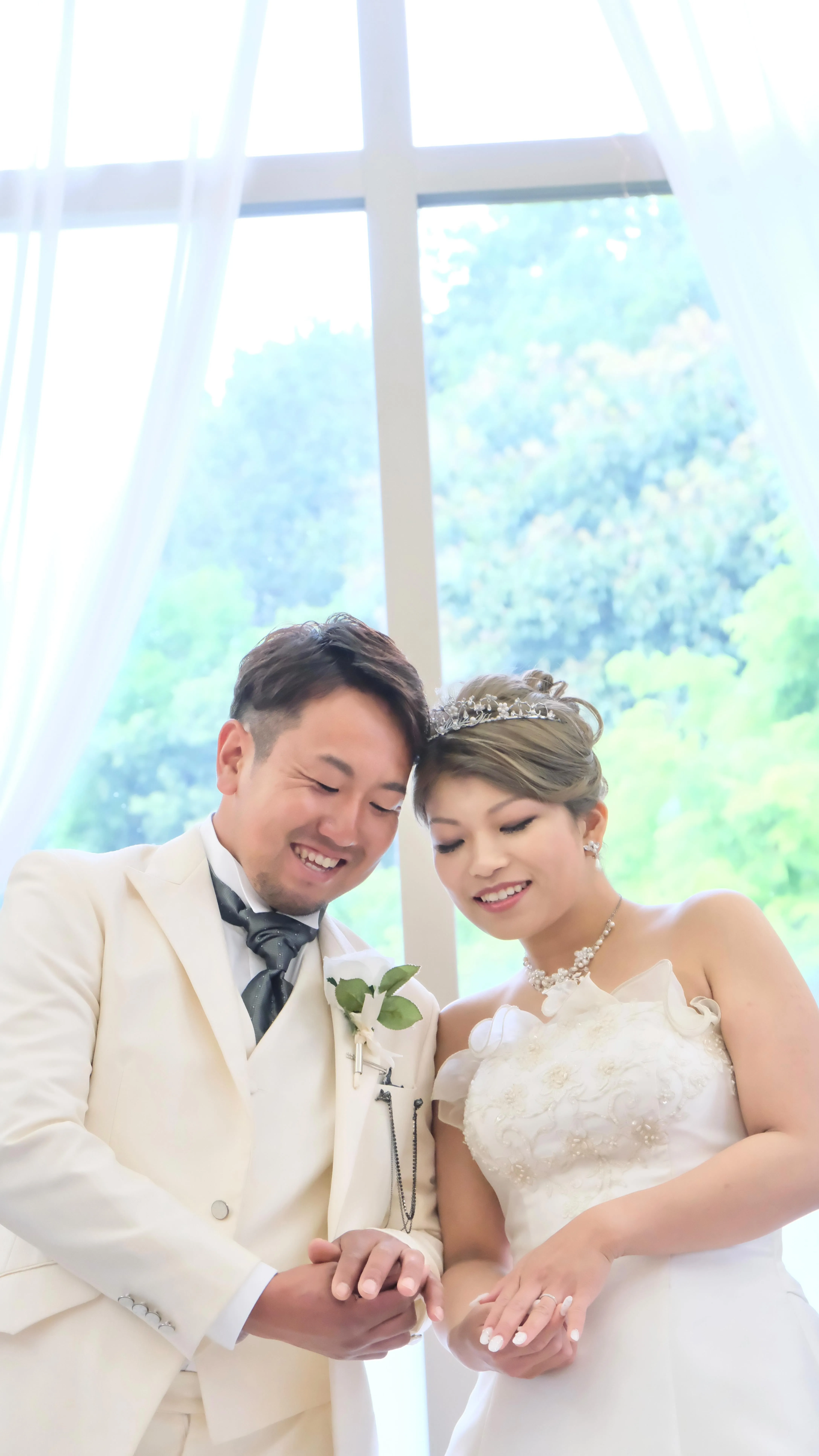 チャペルて撮るフォトウエディング