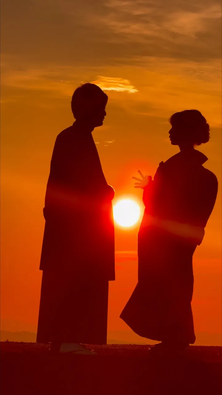 和装フォトウエディングのラストは人気の夕日