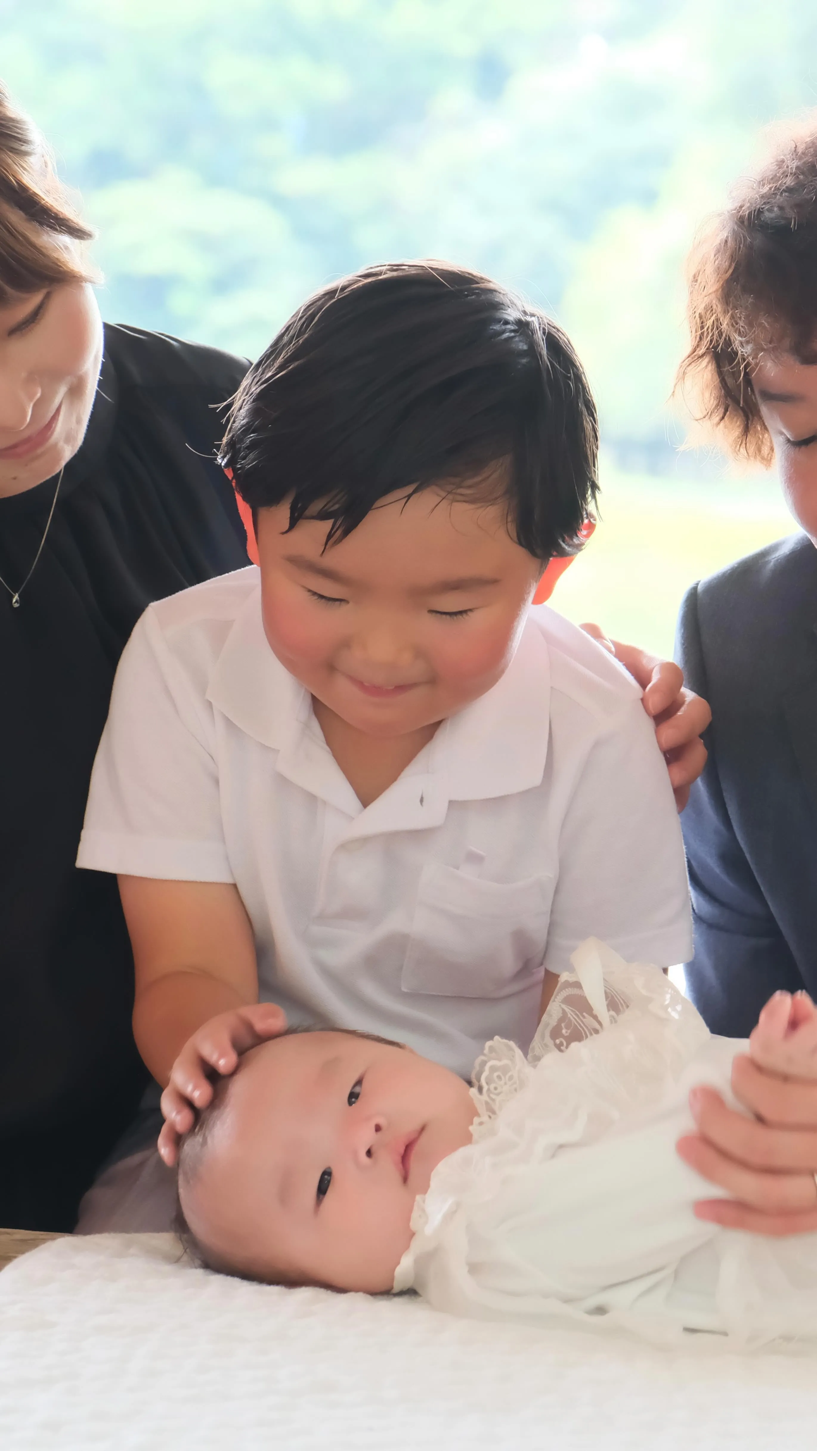 意外と蒸し暑かった神社でのお宮参り写真
