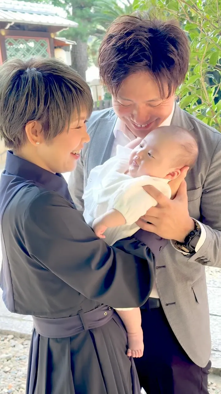 御香宮神社でお宮参りは夏のような日差