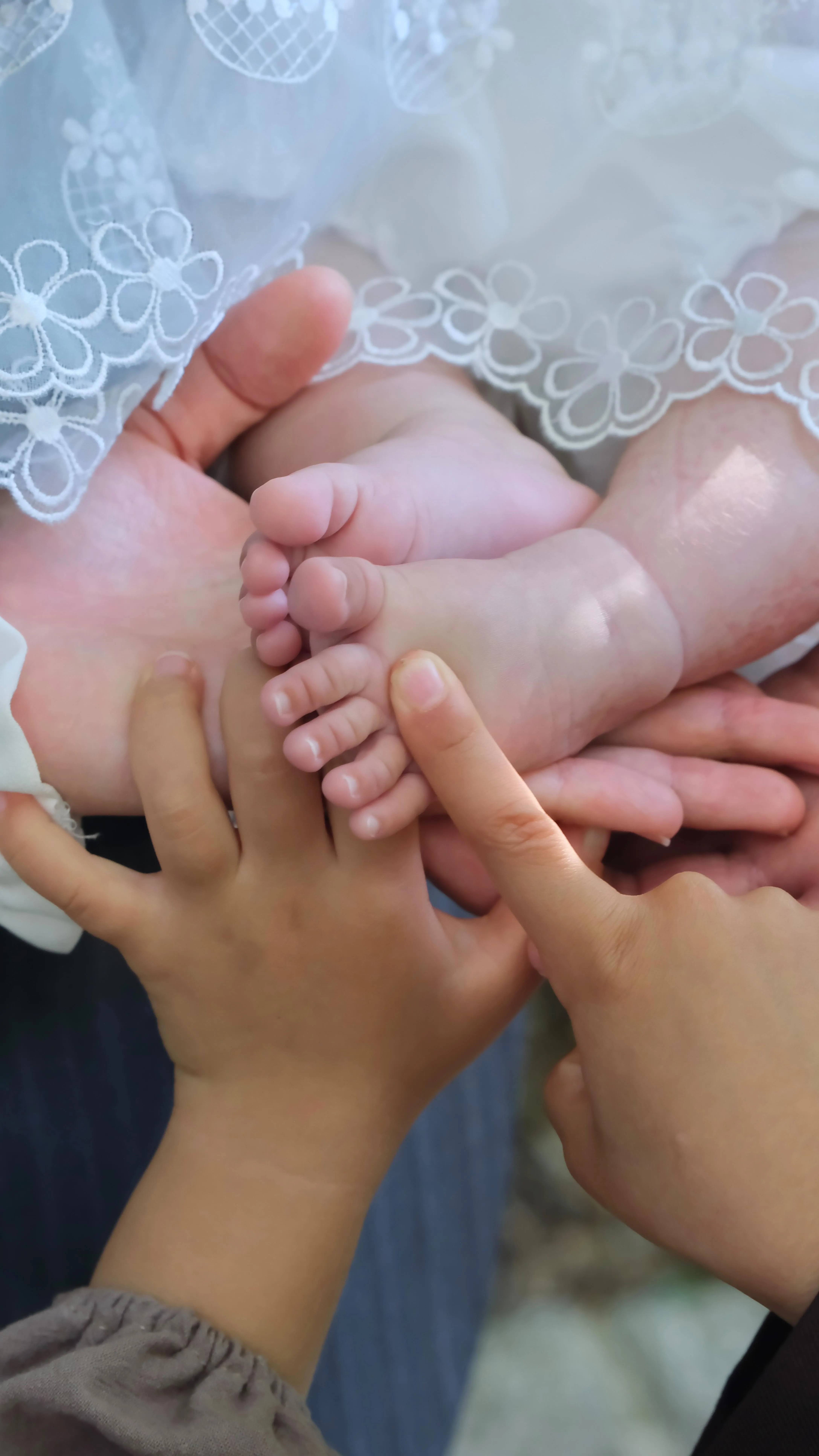 水度神社でのお宮参りはワイワイと賑やかに