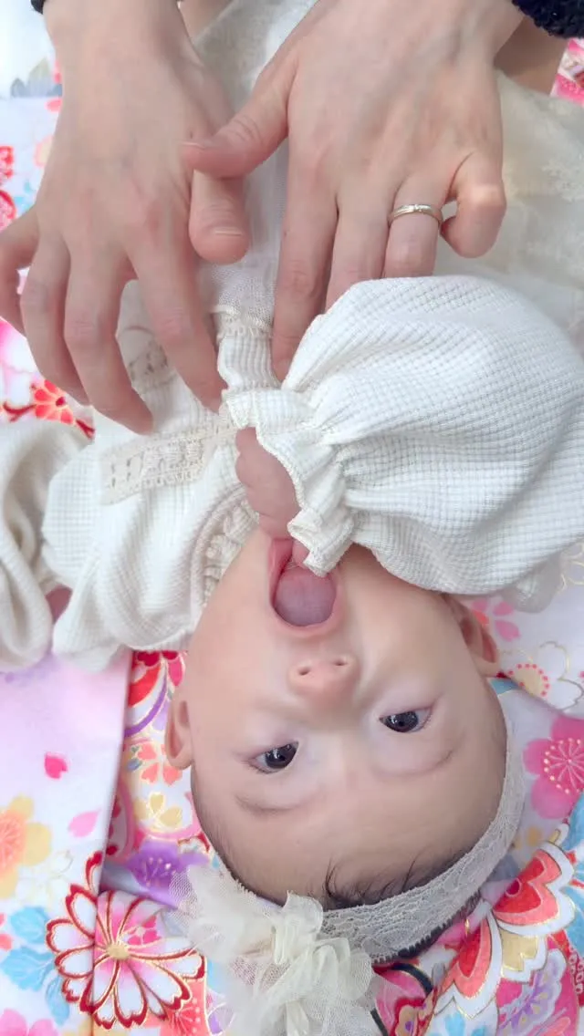 大津市の建部大社のお宮参りは桜が満開