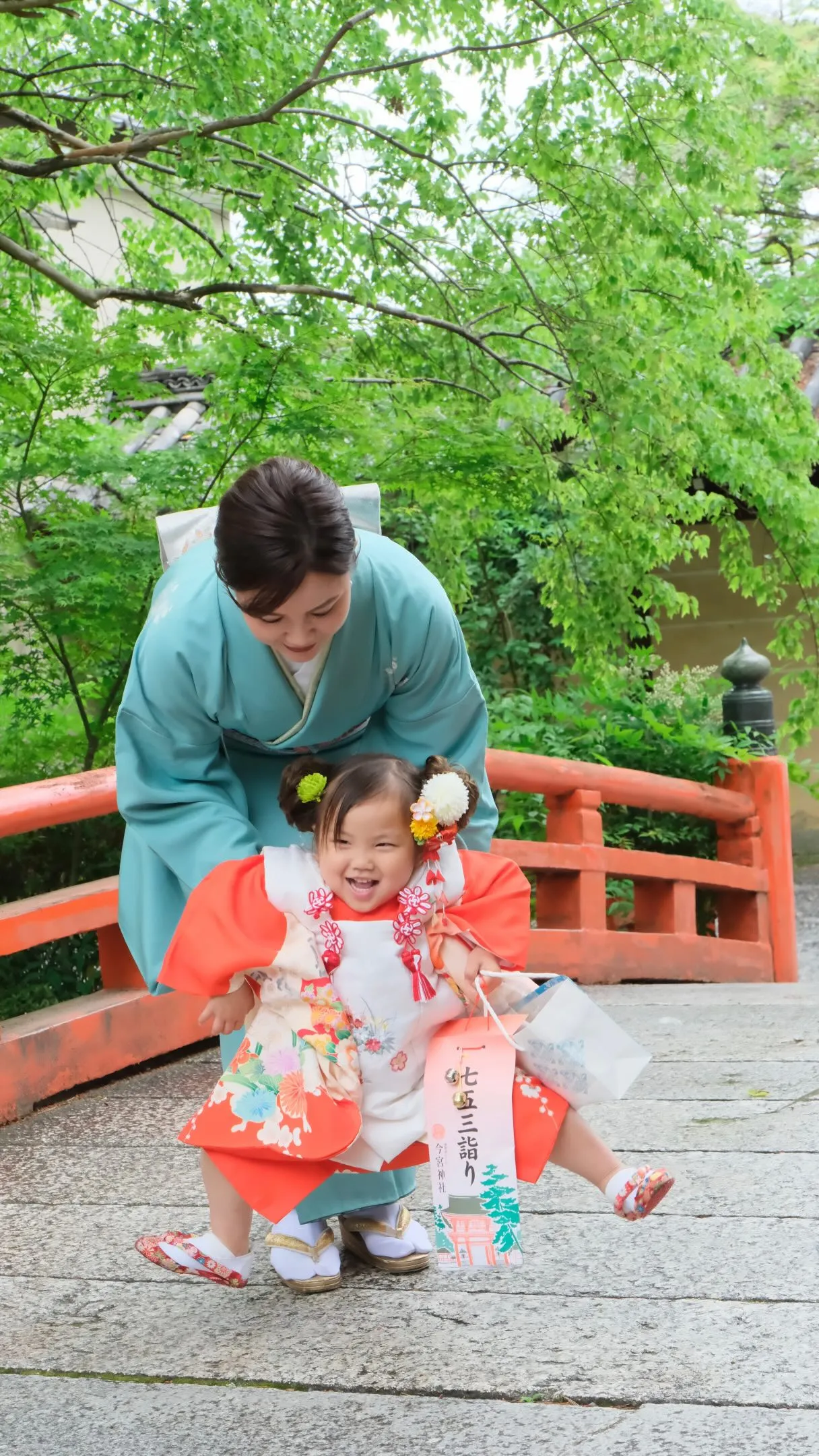 京都・今宮神社の七五三は雨のお参りでした